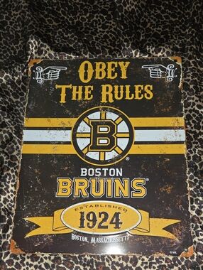 Boston Bruins Metal Tin Sign NHL Embossed Vintage Pub Man Cave Wall Decor